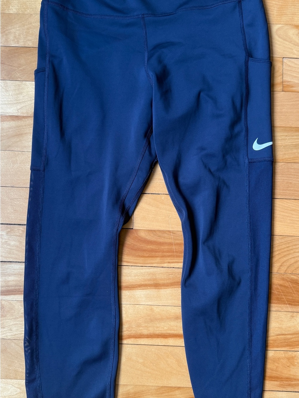 Nike Navy Blue Dry fit Leggings with Side Pockets